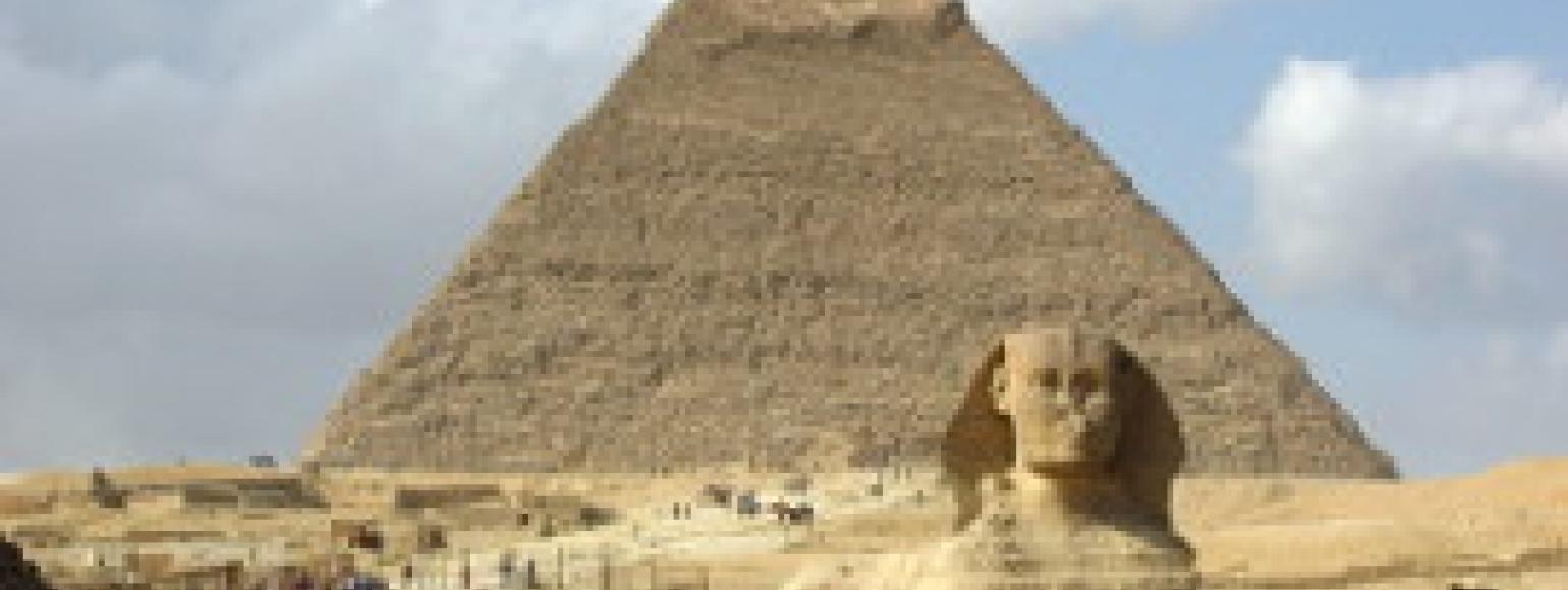 Fotografia: Piramida Chefrena i wielki Sfinks