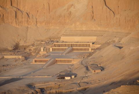 Fotografia: Świątynia grobowa królowej Hatszepsut